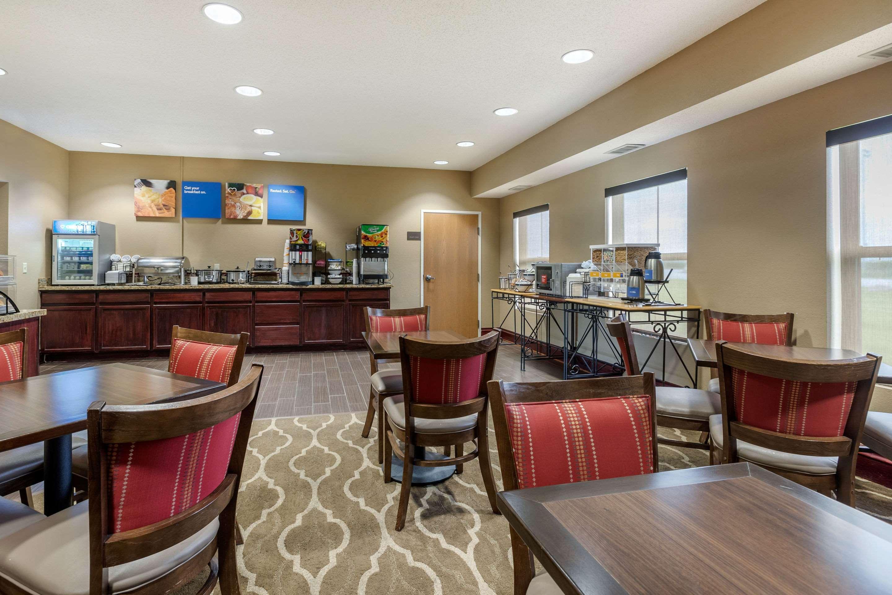 Comfort Inn Walcott Near Davenport Dış mekan fotoğraf